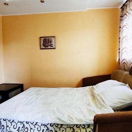 Two-Room Apartment Metro Levada 카리프 외부 사진