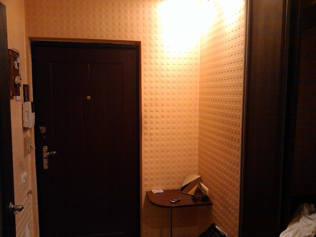 Two-Room Apartment Metro Levada 카리프 외부 사진